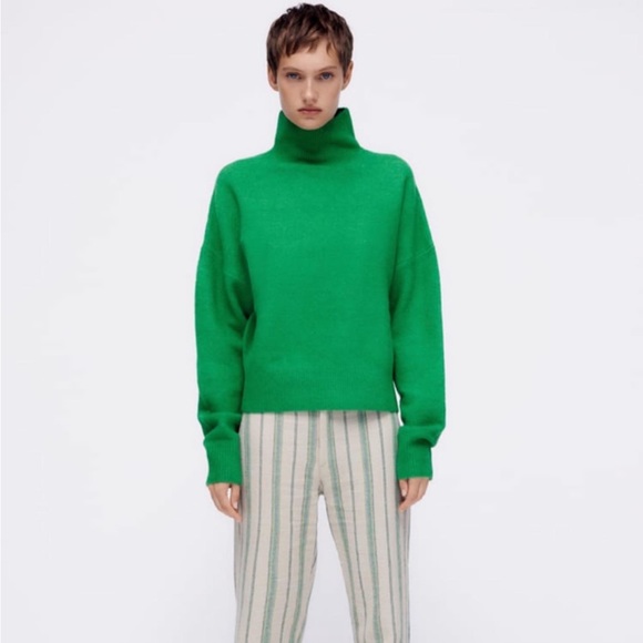 Zara Green Sweater - Picture 3 of 3
